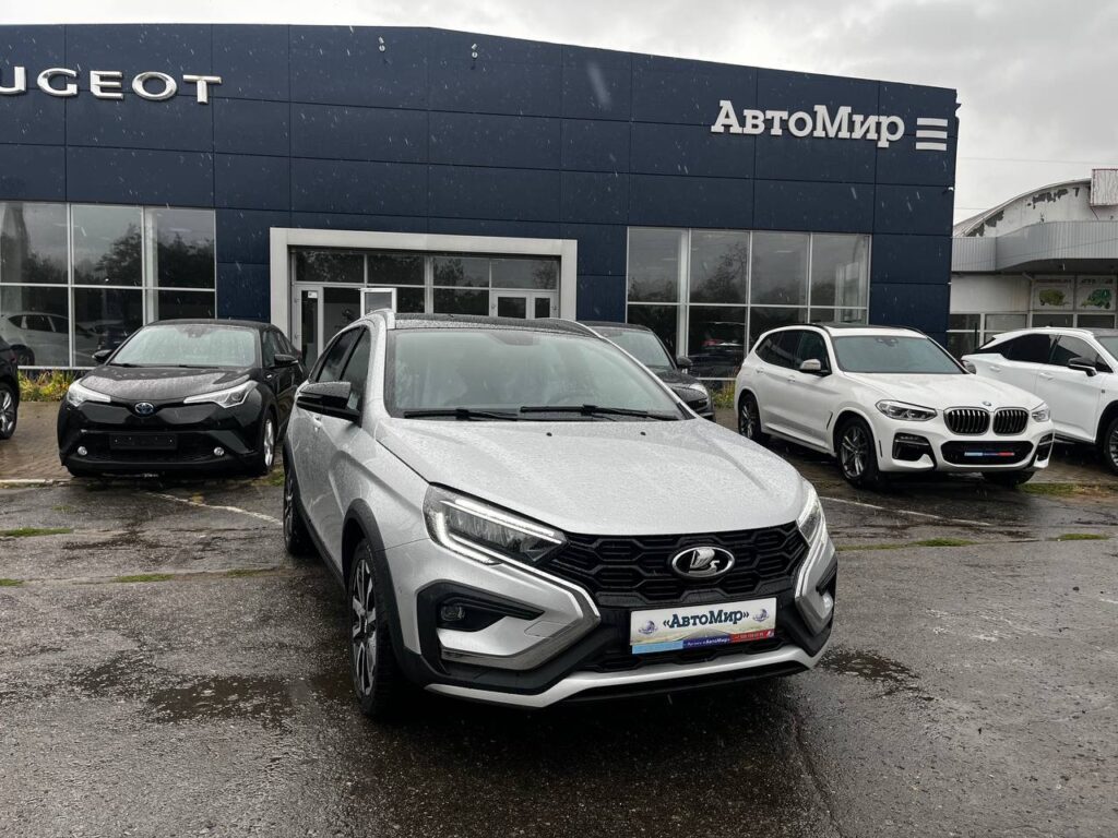 Фотографии авто Lada Vesta SW CROSS 1.8 6MT в автосалоне Автомир доступные для покупки
