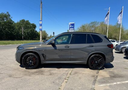 Купить марку машины BMW X5 xDrive50e В наличии в Луганске