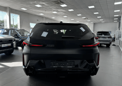 Купить марку машины BMW XM 50e 2024 в Луганске