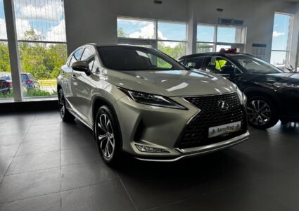 Купить марку машины Lexus RX300 2022 в Луганске
