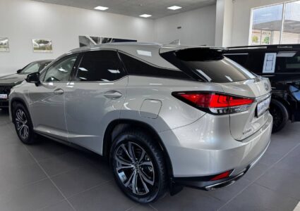 Купить марку машины Lexus RX300 2022 в Луганске