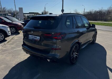 Купить марку машины BMW X5 xDrive50e 2024 в Луганске