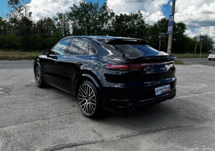 Купить марку машины Porsche Cayenne Coupe S 2.9 AT 2022 в Луганске