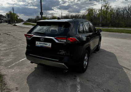 Купить марку машины Toyota RAV4 2.5 4WD гибрид В наличии в Луганске