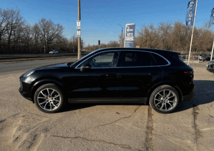 Купить марку машины Porsche Cayenne 2022 в Луганске
