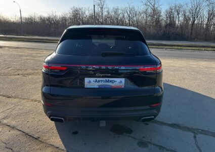 Купить марку машины Porsche Cayenne 2022 в Луганске