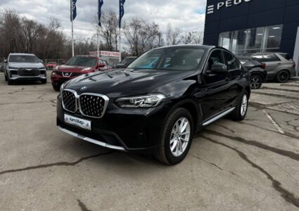 Купить марку машины BMW X4 2.0 AT В наличии в Луганске