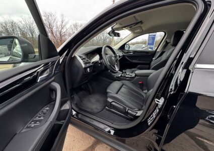 Купить марку машины BMW X4 2.0 AT В наличии в Луганске