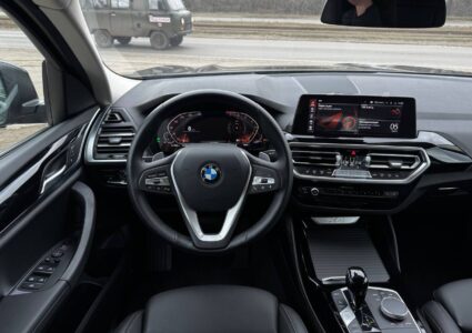Купить марку машины BMW X4 2.0 AT В наличии в Луганске