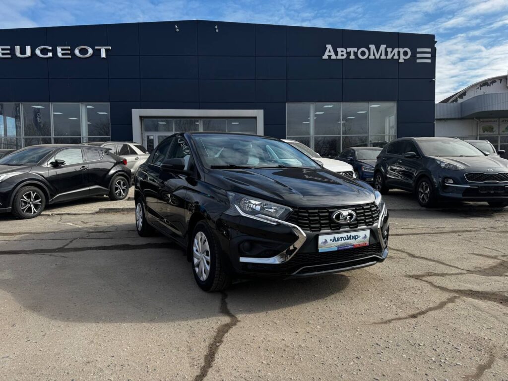 Фотографии авто Lada ISKRA 1.6 MT в автосалоне Автомир доступные для покупки