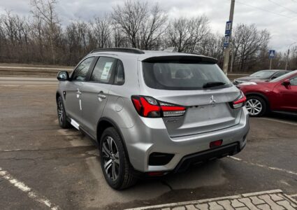Купить марку машины Mitsubishi ASX В наличии в Луганске