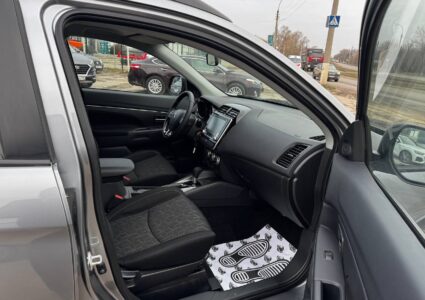 Купить марку машины Mitsubishi ASX В наличии в Луганске