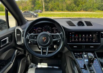 Купить марку машины Porsche Cayenne 2022 в Луганске