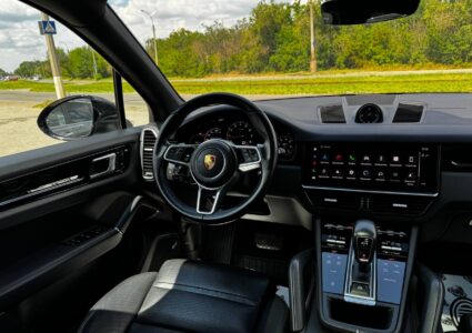 Купить марку машины Porsche Cayenne 2022 в Луганске