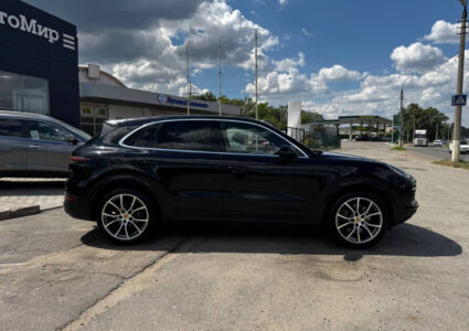 Купить марку машины Porsche Cayenne 2022 в Луганске