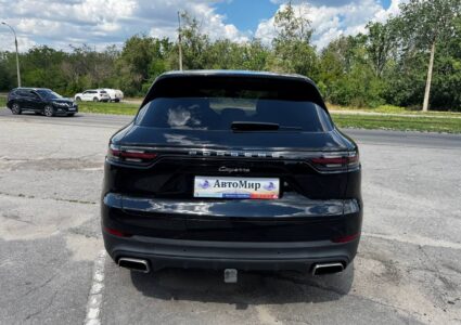Купить марку машины Porsche Cayenne 2022 в Луганске