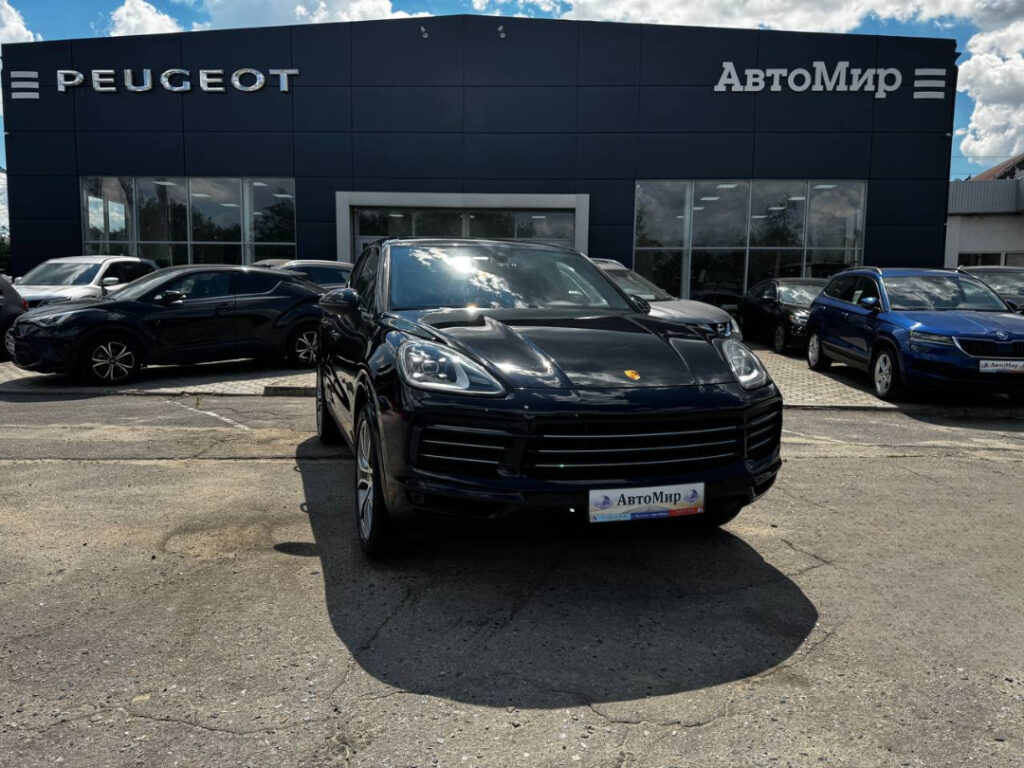 Фотографии авто Porsche Cayenne в автосалоне Автомир доступные для покупки