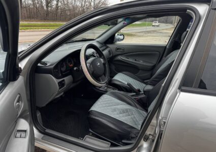 Купить марку машины Nissan Almera Classic 1.6 AT 2008 в Луганске