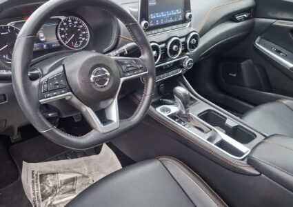 Купить марку машины Nissan Sentra 2.0 2023 в Луганске