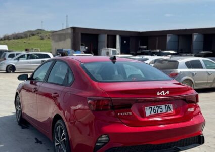 Купить марку машины Kia Forte 2.0 2022 в Луганске