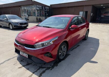 Купить марку машины Kia Forte 2.0 2022 в Луганске