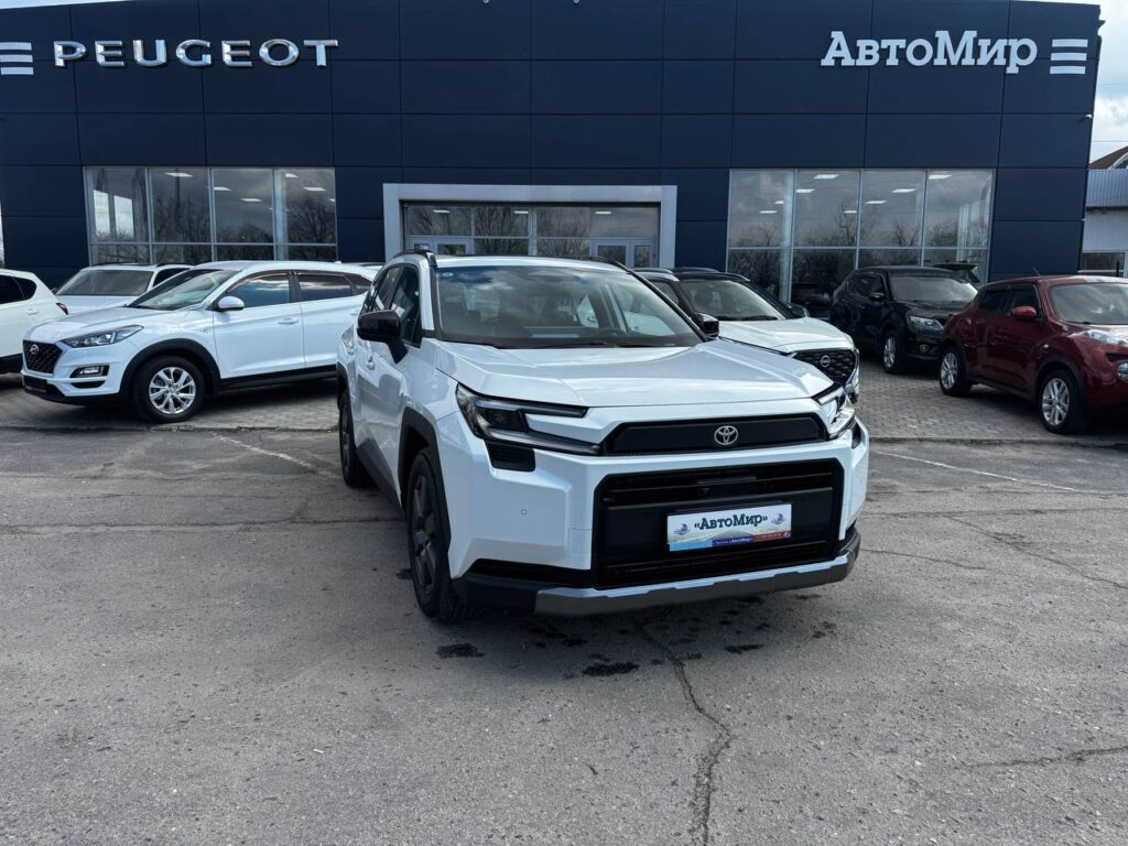 Фотографии авто Toyota Rav 4 2.0 4WD в автосалоне Автомир доступные для покупки