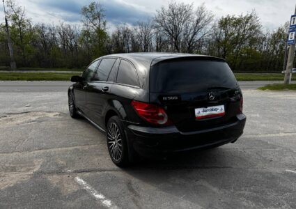 Купить марку машины Mercedes-Benz R 500 2006 в Луганске