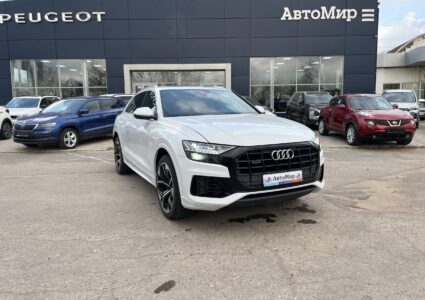 Купить марку машины Audi Q8 3.0 AT 2019 в Луганске