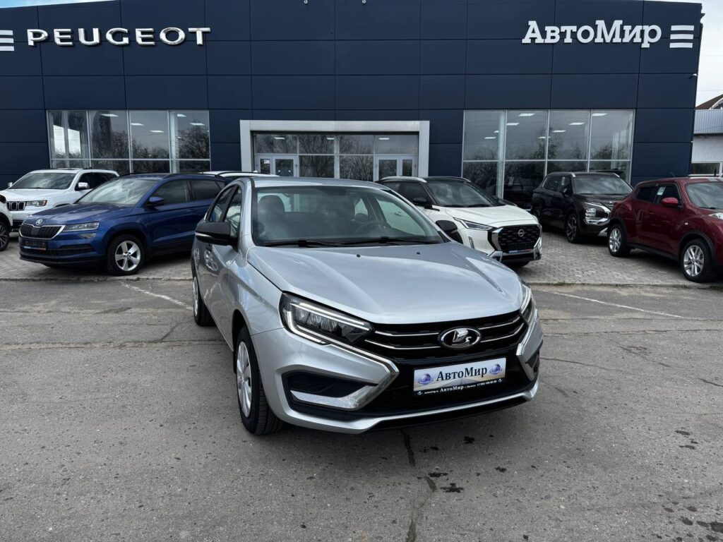 Фотографии авто Lada Vesta 1.6 MT в автосалоне Автомир доступные для покупки