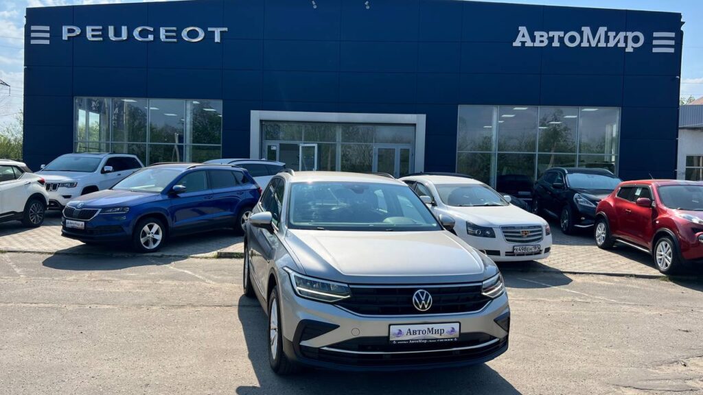 Фотографии авто Volkswagen Tiguan в автосалоне Автомир доступные для покупки