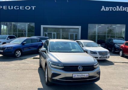 Купить марку машины Volkswagen Tiguan 2021 в Луганске