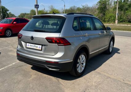 Купить марку машины Volkswagen Tiguan 2021 в Луганске