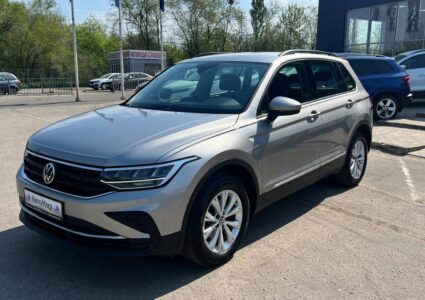 Купить марку машины Volkswagen Tiguan 2021 в Луганске