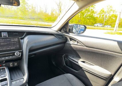 Купить марку машины Honda Insight 2020 в Луганске
