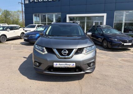 Купить марку машины Nissan X-Trail 2.0 2015 в Луганске