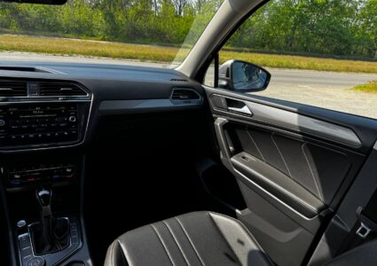 Купить марку машины Volkswagen Tiguan 2.0 AT 2021 в Луганске