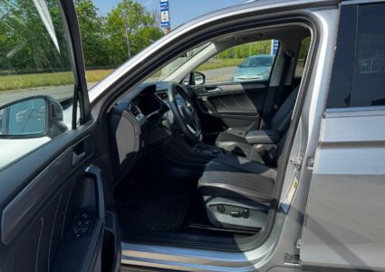 Купить марку машины Volkswagen Tiguan 2.0 AT 2021 в Луганске