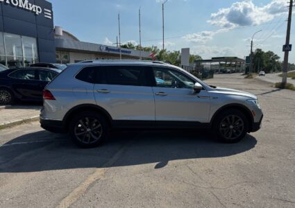 Купить марку машины Volkswagen Tiguan 2.0 AT 2021 в Луганске