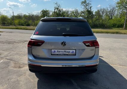Купить марку машины Volkswagen Tiguan 2.0 AT 2021 в Луганске