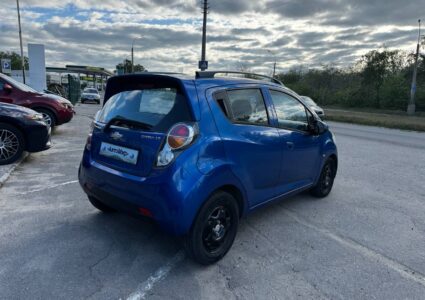 Купить марку машины Chevrolet Spark 2011 в Луганске