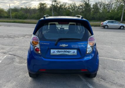 Купить марку машины Chevrolet Spark 2011 в Луганске