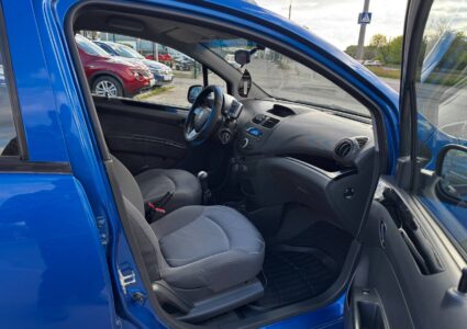 Купить марку машины Chevrolet Spark 2011 в Луганске