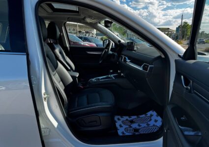 Купить марку машины Mazda CX-5 В наличии в Луганске