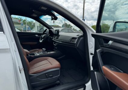 Купить марку машины Audi Q5 2.0 AMT 2022 в Луганске