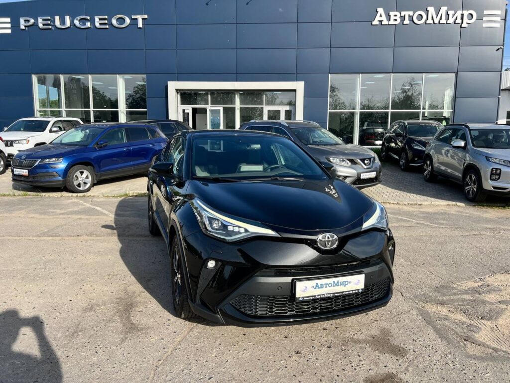 Фотографии авто Toyota C-HR в автосалоне Автомир доступные для покупки