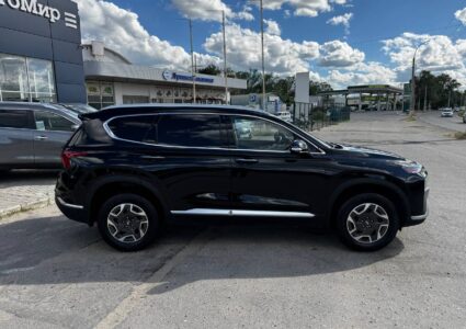 Купить марку машины Hyundai Santa Fe 2021 в Луганске