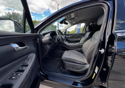 Купить марку машины Hyundai Santa Fe 2021 в Луганске