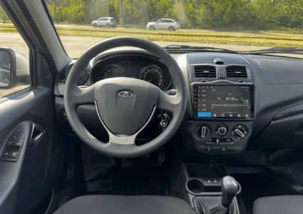 Купить марку машины Lada Granta 1.6 MT в наличии в Луганске