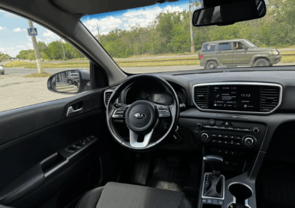 Купить марку машины Kia Sportage 2.0 AT 2020 в Луганске
