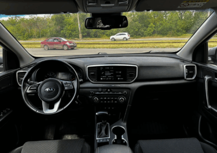 Купить марку машины Kia Sportage 2.0 AT 2020 в Луганске